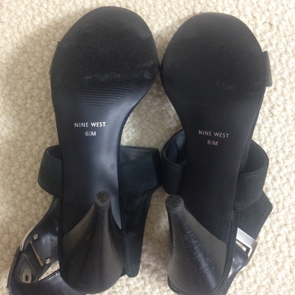 Nine West Sandals - Picture 4 of 4